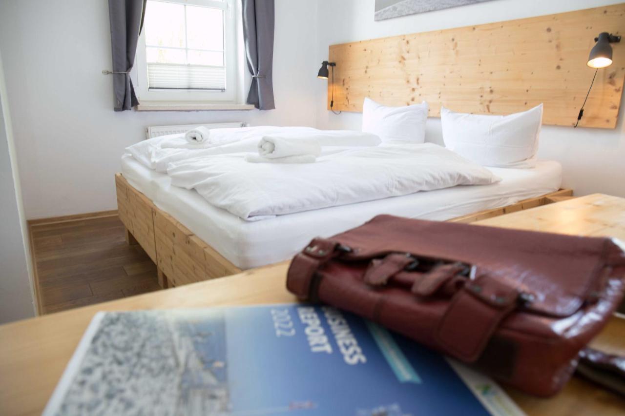 Wattlodge Norden Luaran gambar