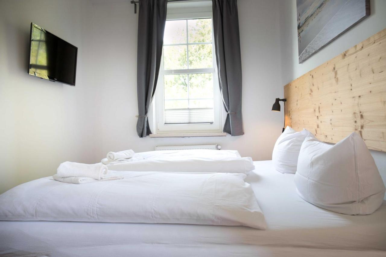 Wattlodge Norden Luaran gambar