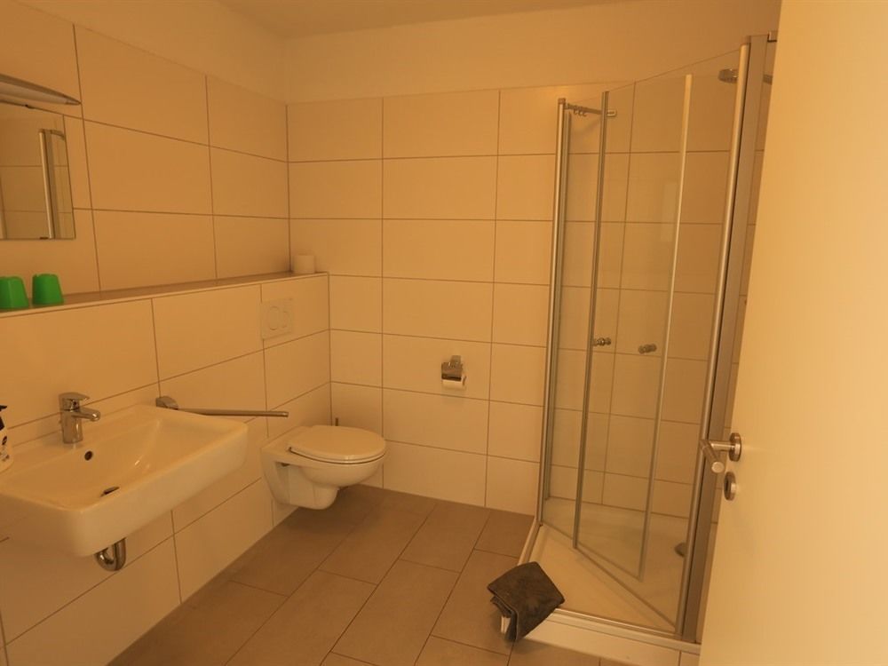 Wattlodge Norden Luaran gambar